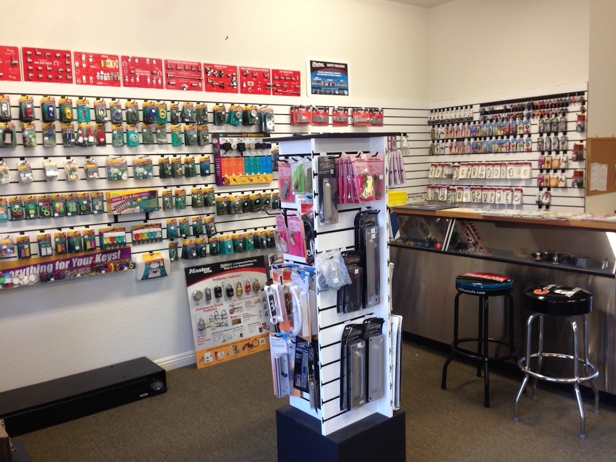 Showroom with lock and accessory displays
